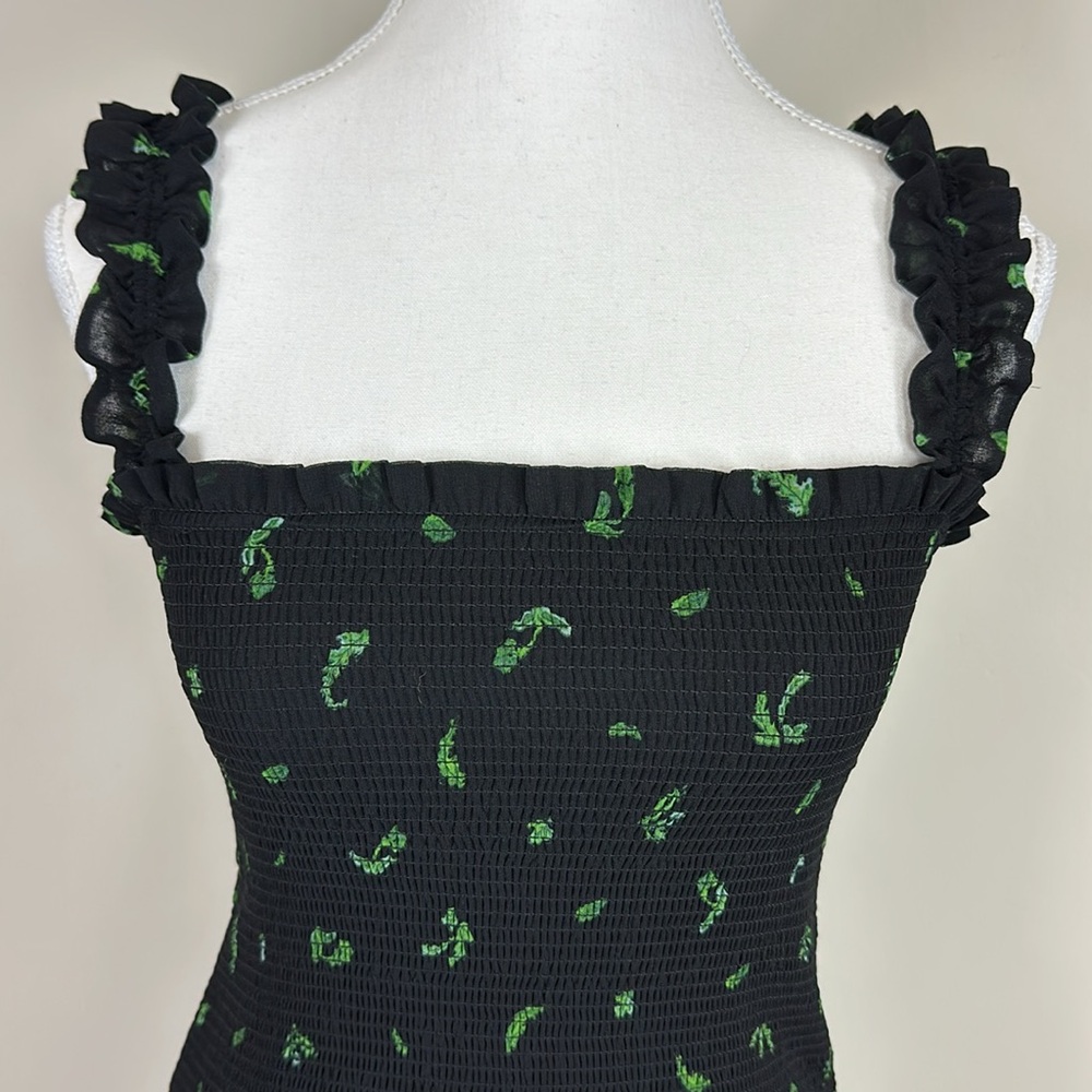 Wilfred Aritzia Luella Smocked Mini Dress Black Size Small - Picture 7 of 9